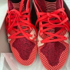 Women's Stella McCartney red sneakers